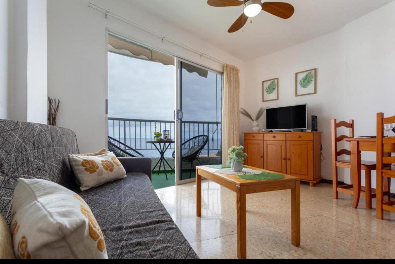 Vista Al Mar Apartment อิคอดเดลอสวินอส ภายนอก รูปภาพ